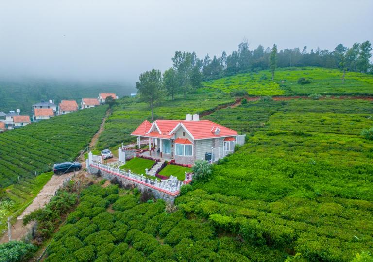 EMYs Misty Charm Private Villa Ooty by VOYE HOMES - B&B Udhagamandalam