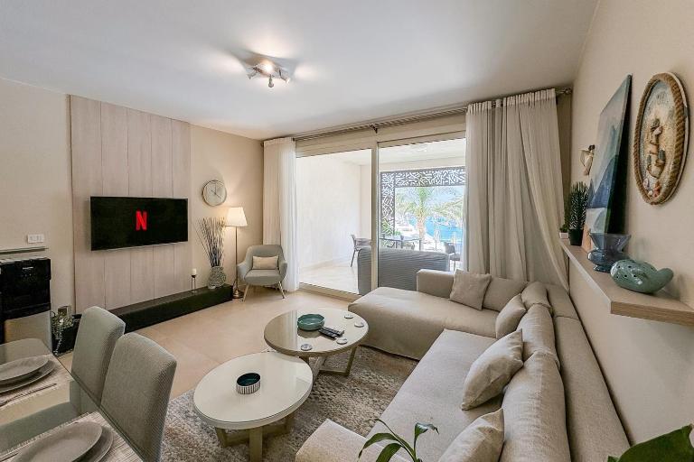 Summer Breeze 2 BDR Pool Sea View Mangroovy - B&B Hurgada