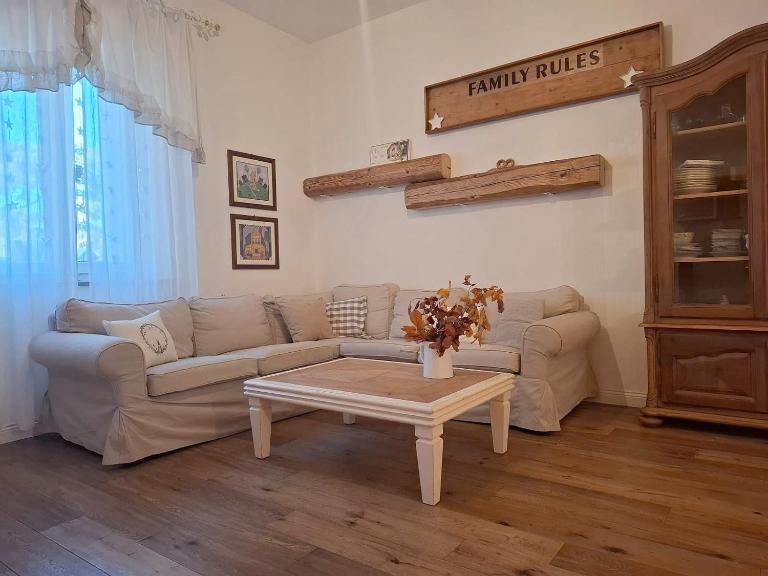 C'era una casa - Bed and Breakfast Guasticce