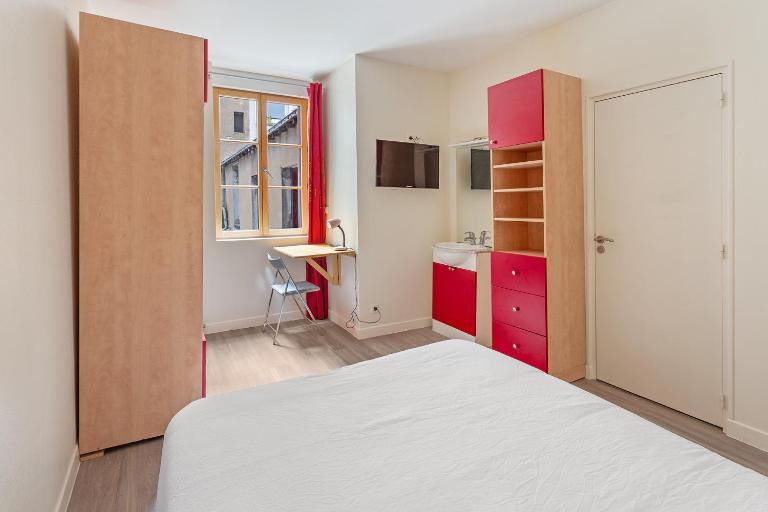 Chambres centre-ville avec espaces partagés - accessibles et abordables - Ferienwohnung Nantes