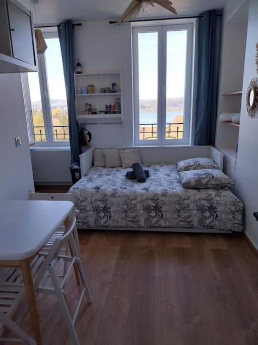 Élégance au Bord de l'Eau - Chambres d'hôtes Aiguebelette-le-Lac