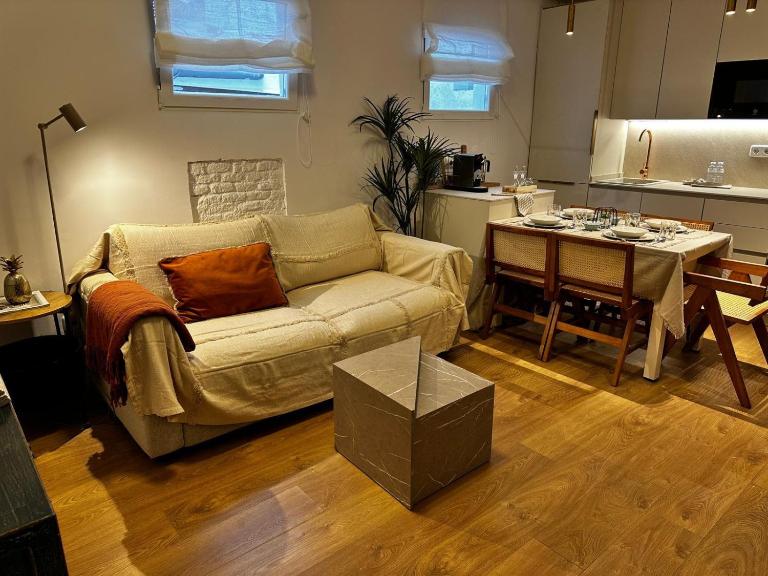 Piso 2 habitaciones en el centro - B&B Madrid