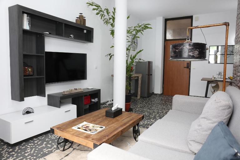 Living 1Bed colonial style in business district - B&B Abiyán