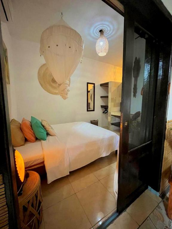 Frangipani garden villa - Ferienwohnung Senggigi