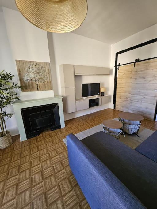 Appartement F2 à Villeurbanne - Ferienwohnung Villeurbanne