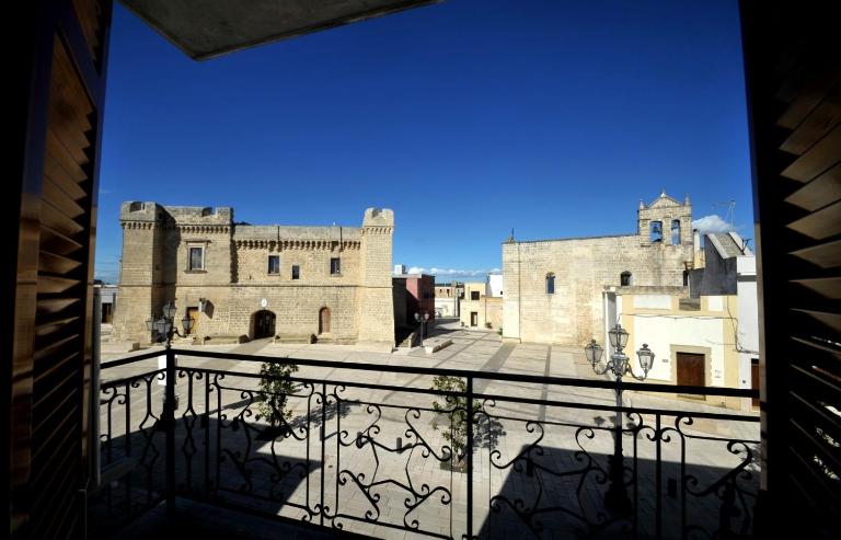 Al Castello Dimora in un Borgo Medioevale 10 posti - B&B Torricella