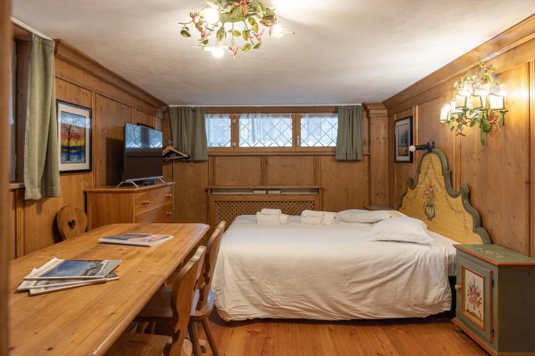 FALORIA Studio Apartment - B&B Cortina d'Ampezzo