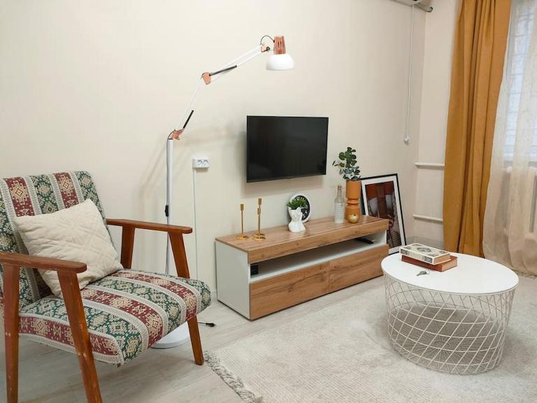 Dostyk avenue 93в - Ferienwohnung Almaty