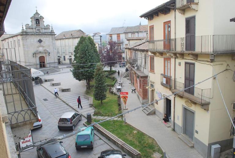 elvira - Ferienwohnung Serra San Bruno