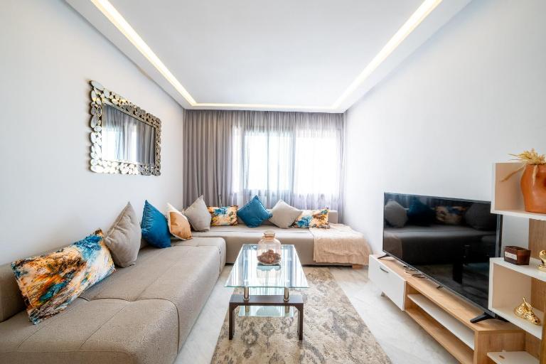 Two bedrooms sunny appartement in ain diab - Chambres d'hôtes Casablanca