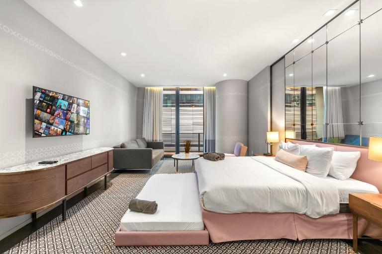 Luxury King Suite W City view at SLS Brickell - B&B Miami