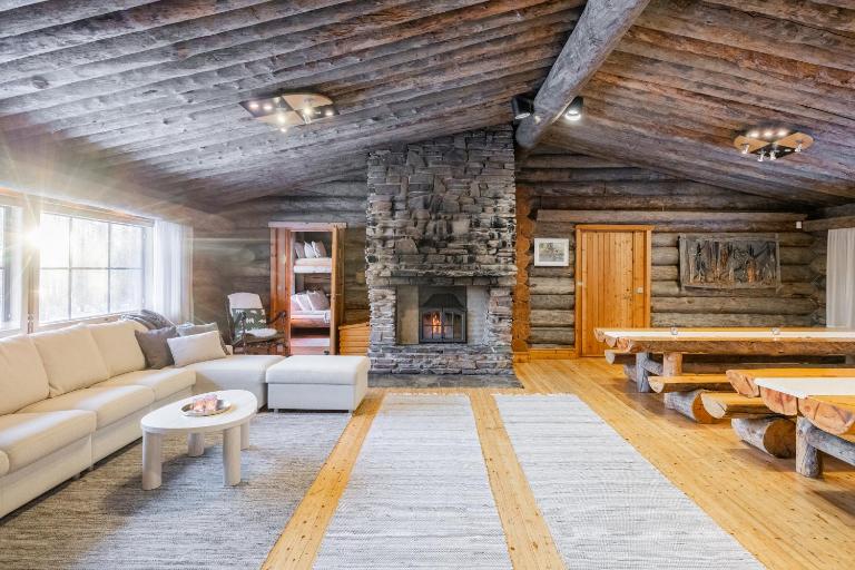 The Haven of Riverside - Villa Sieripirtti - Bed and Breakfast Rovaniemi