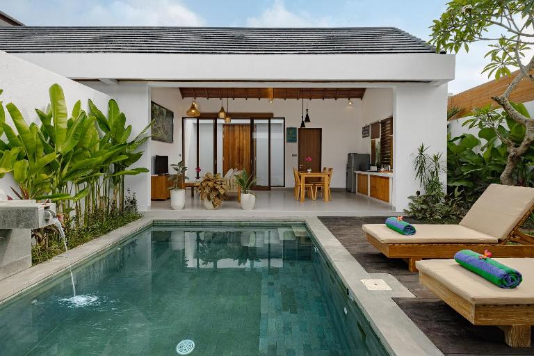 Eben Haezer Ubud Villa - B&B Ubud