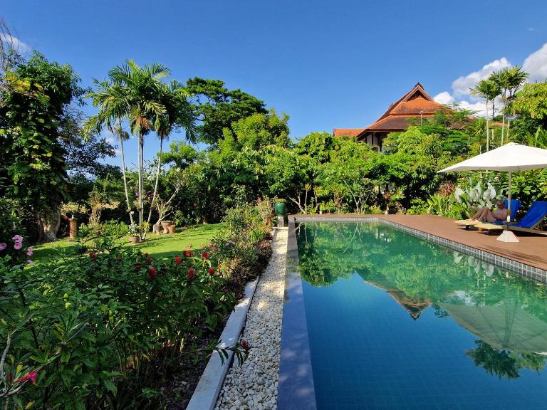 Villa Albizia, Chiang Mai - Bed and Breakfast Doi Saket