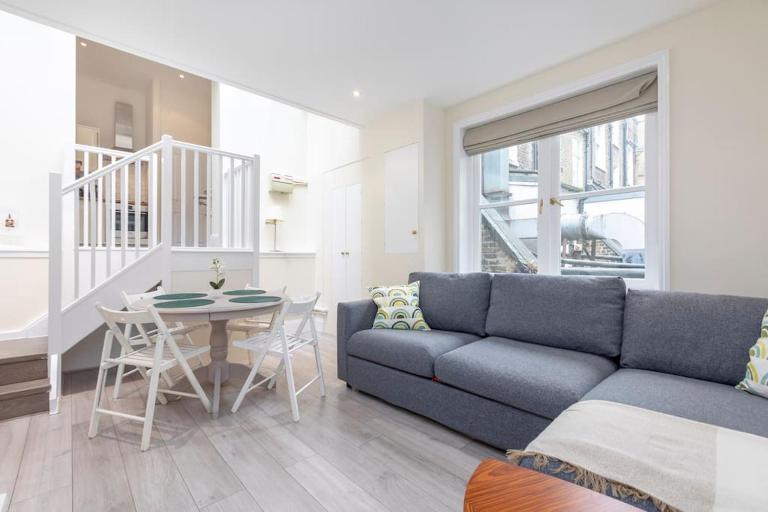 The Heart of Notting Hill - B&B London