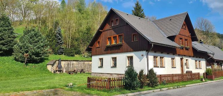 Rodinný apartmán Matěj v Krkonoších - B&B Horní Maršov