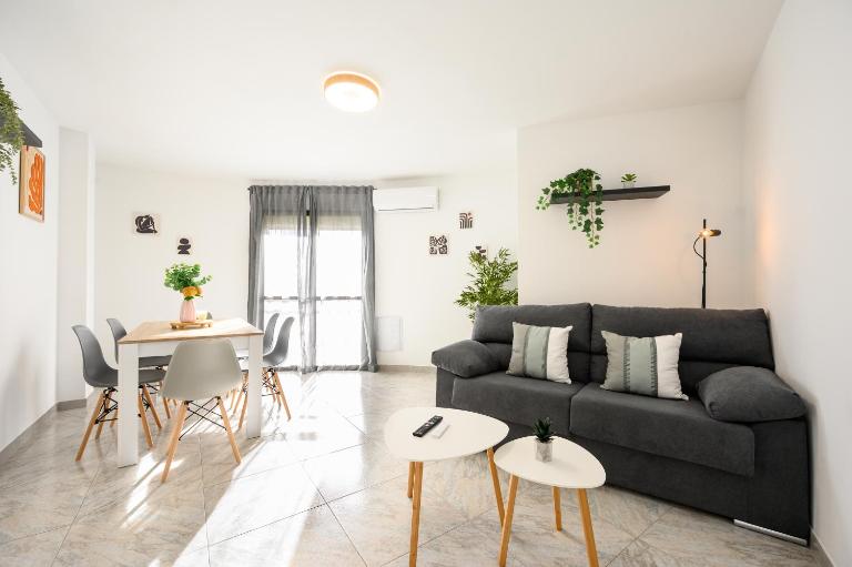 Cautivo 2 - Ferienwohnung Estepona