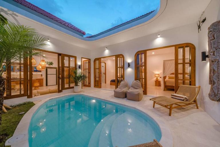 Villa NÂTIKA - Mediterranean & Tropical 3B Villa Canggu Beach - B&B Canggu