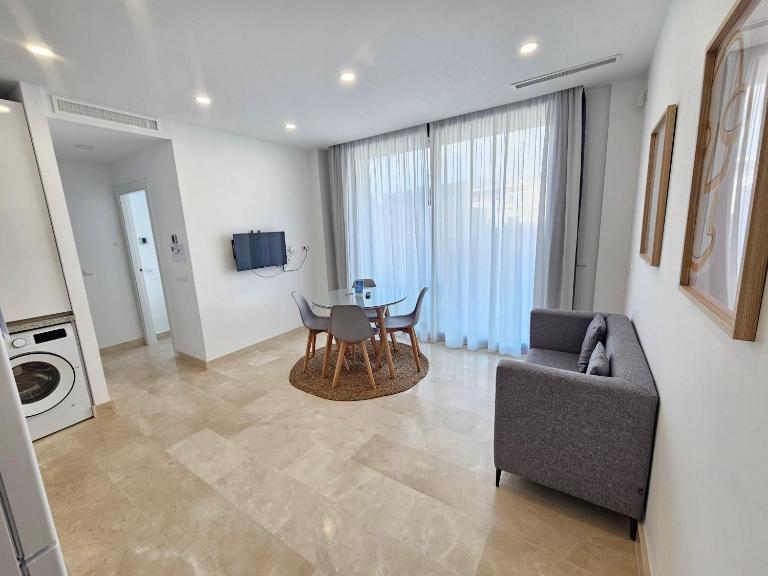 Apartamento 1ª Línea de playa Planta Vistas a Casco Histórico - Ferienwohnung Estepona