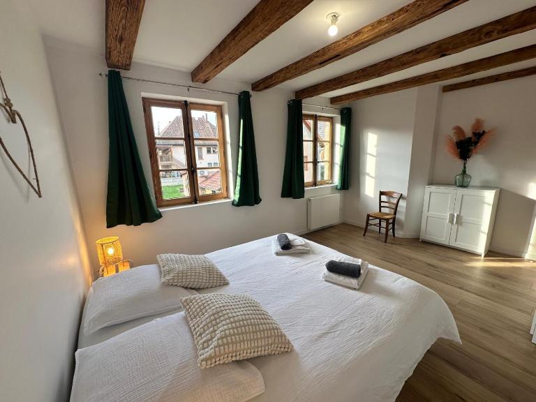 Les 7 Prunes - Demeure Alsacienne d'Exception - Bed and Breakfast Zellwiller