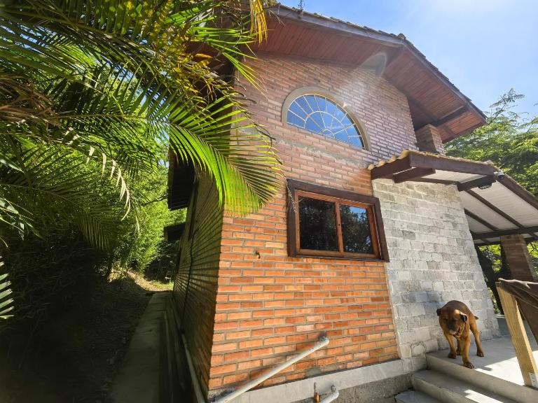 Casa Praia Do Rosa - B&B Garopaba