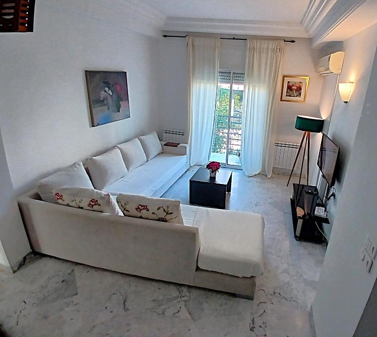 Confort Inn Lac 2 - B&B Tunis