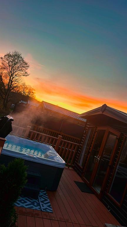Cedar Creek Lodge - B&B Felton
