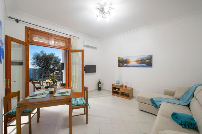 Rosemary Holiday House - B&B Conca dei Marini