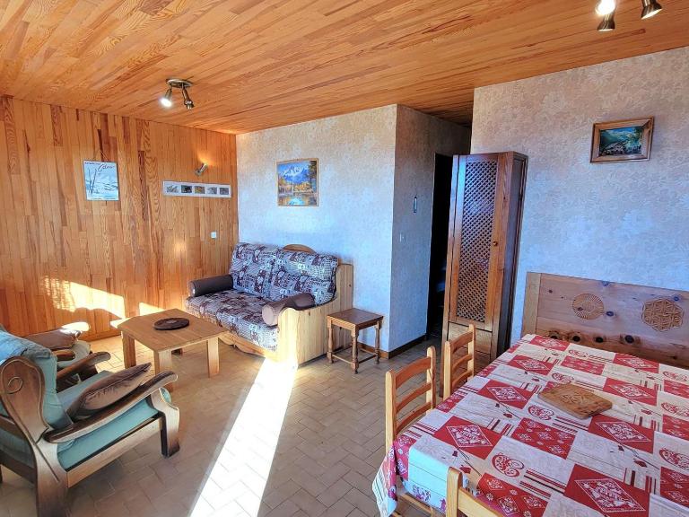 Charmant appart 4 pers, proche ski & rando, balcon, animaux admis - FR-1-393-146 - B&B Saint-Michel