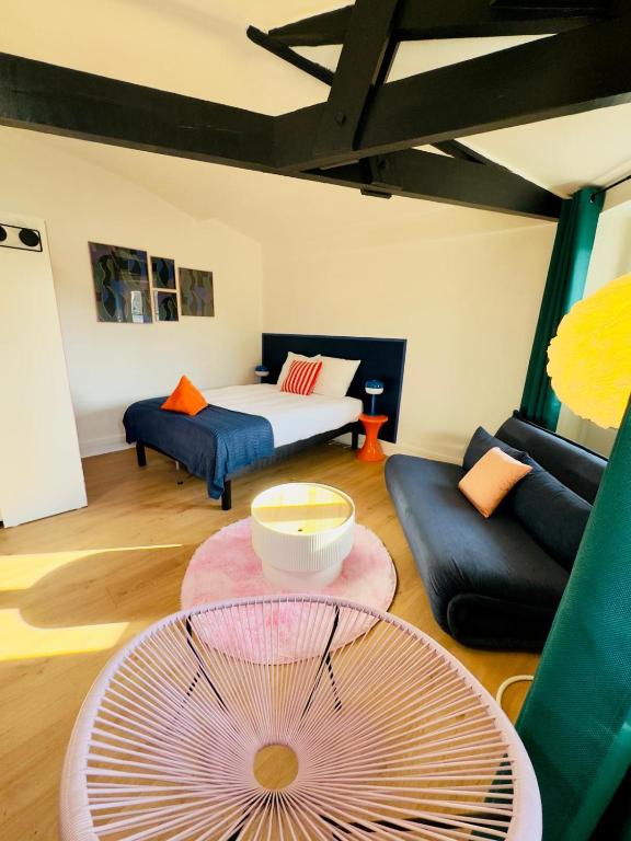 NEW! BAGAJ Studio 70's hyper centre - B&B La Rochelle