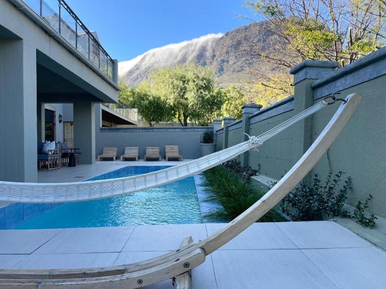 Calais Guest House - B&B Franschhoek