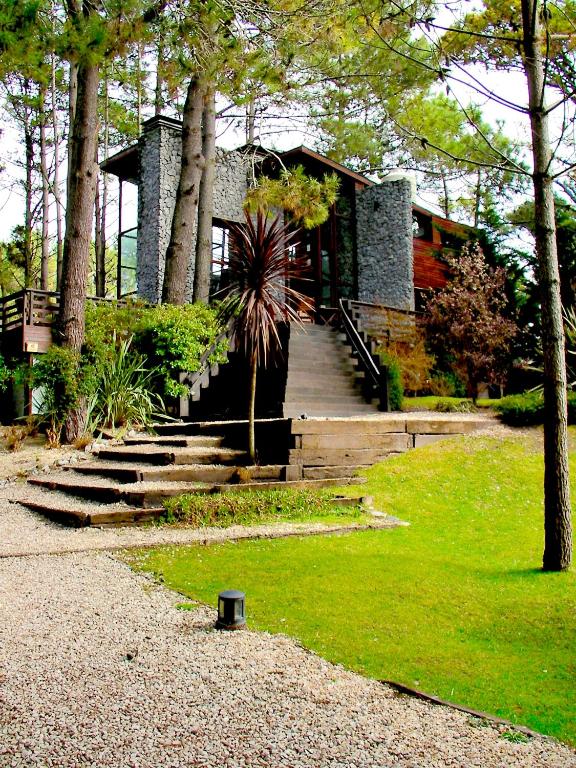 Altos Medanos Cabañas & Club de Bosque - B&B Mar de las Pampas