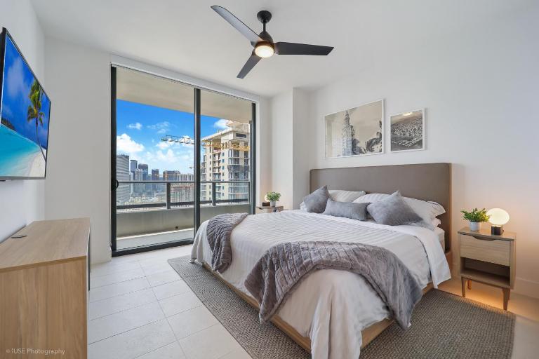 New unit 28th Floor with Unbeatable Bayside Views - Ferienwohnung Miami