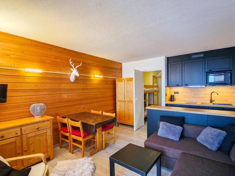 Studio lumineux avec balcon - Flaine - FR-1-425-160 - Bed and Breakfast Flaine