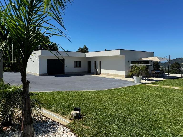 Whitescape Casa de Férias - Ferienwohnung Ponte de Lima
