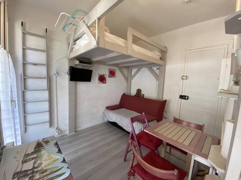 Studio central avec balcon et parking à Cauterets - FR-1-812-117 - B&B Cauterets