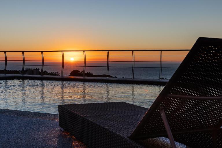 Océane Guest House - Adults only - B&B Nazaré