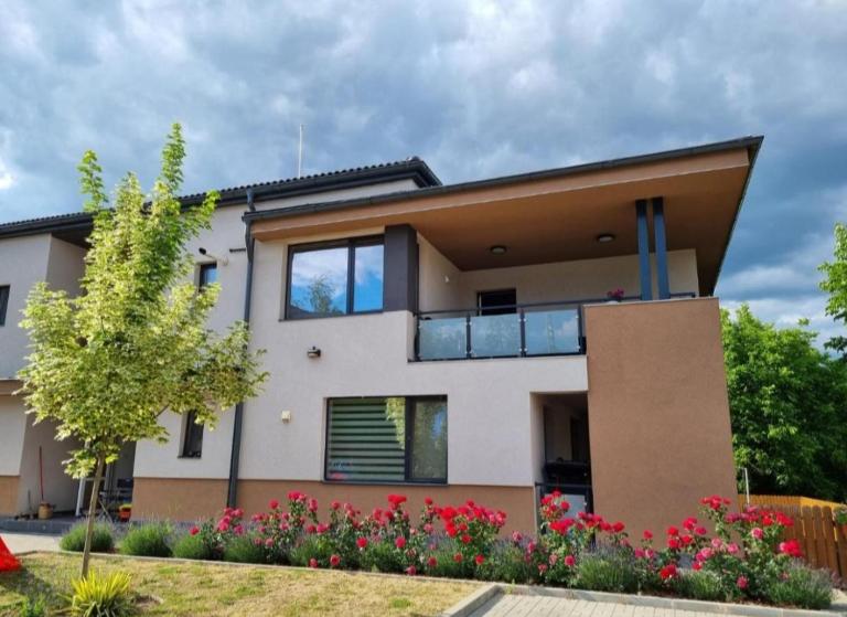 Lotus Apartman III - B&B Odorheiu Secuiesc