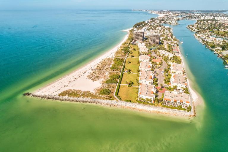 Land's End 4-405 Bay Front - Premier - B&B Saint Pete Beach
