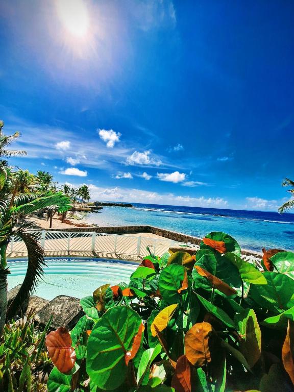 Ti Paradis Gwada Saint François, Vue Mer, Cuve à Eau, Parking Privé - B&B Saint-François