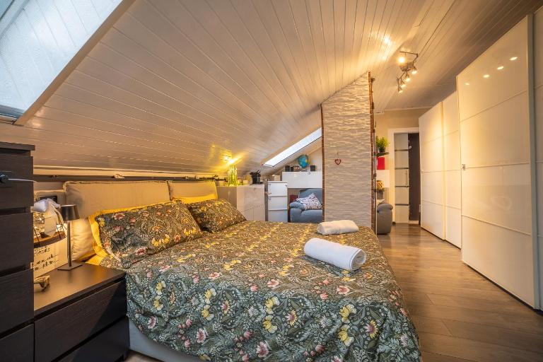 Loft Bosco Incantato Al Lucernario Verde - B&B Altare