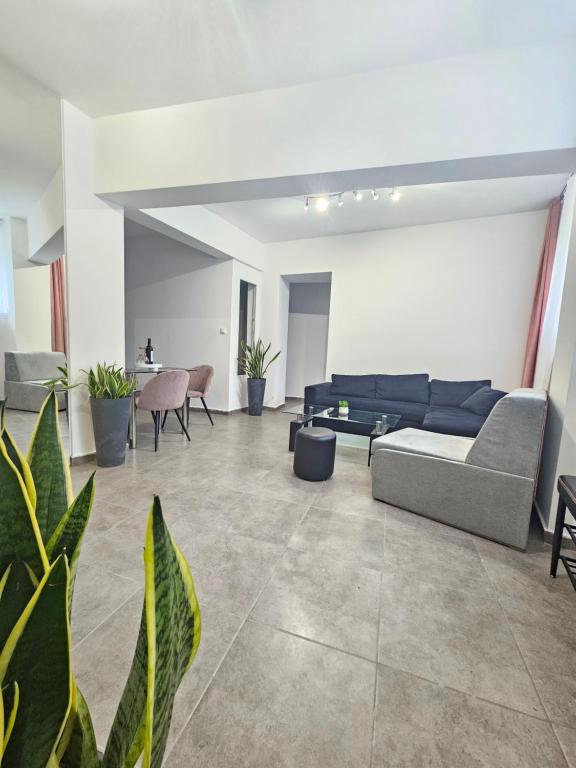 Acvi Lux - City Center by Seafront Area - B&B Thessaloniki