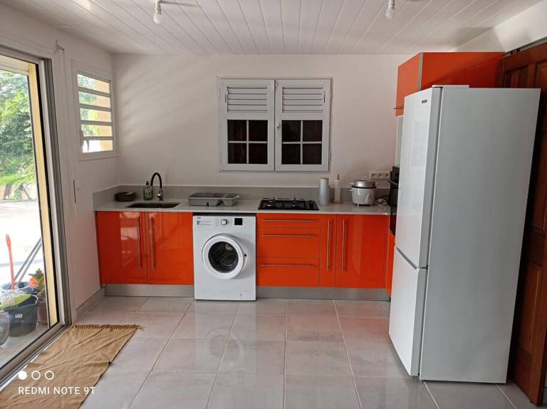 Superbe F2 tout confort avec terrasse et jardin - Ferienwohnung Rivière Salée