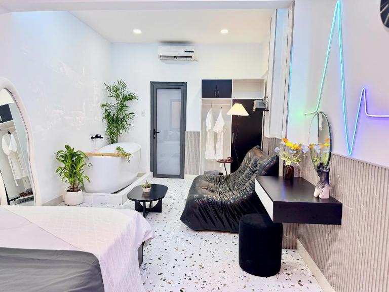 MQ Village - Homestay District 1 - B&B Ho Chi Minh