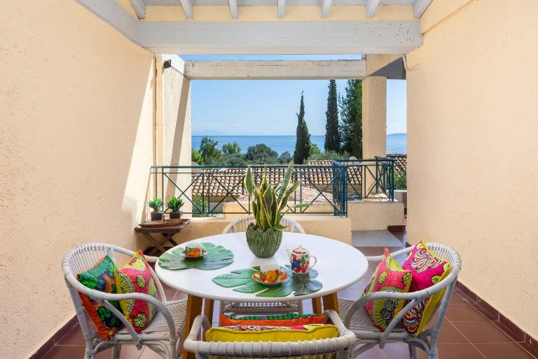 Piedra Apartment Barbati - Sea View & Parking - B&B Barbáti