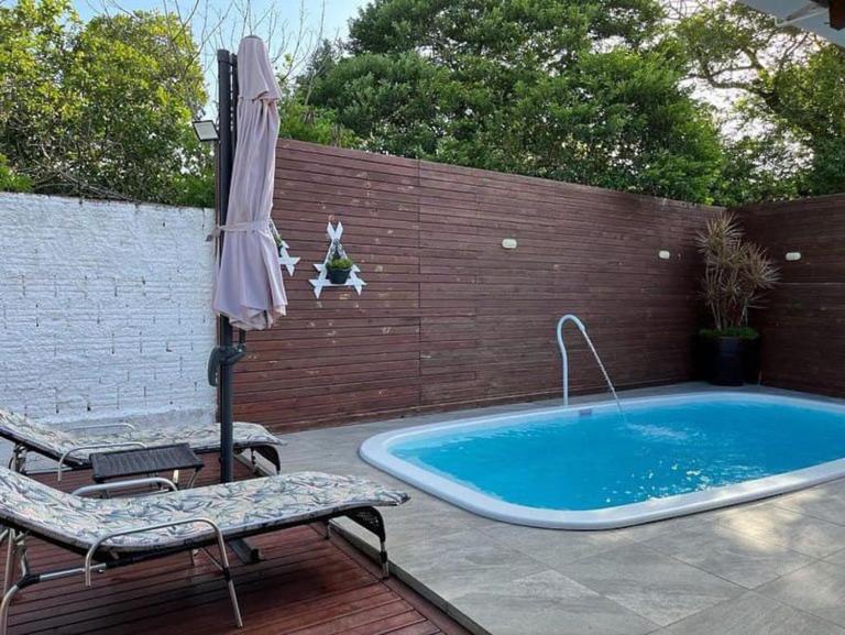 Casa Caminho da Barra - Bed and Breakfast Imbituba