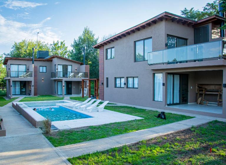 Complejo Montana Departamento 3 - Ferienwohnung Potrero de Garay