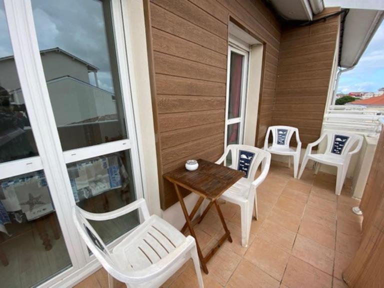 La Teste Centre 2 couchages avec balcon - B&B La Teste-de-Buch