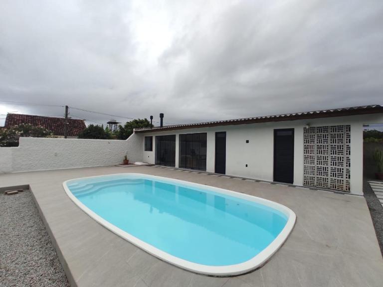Casas do Manezinho com Piscina - Chambres d'hôtes Guarda do Embaú