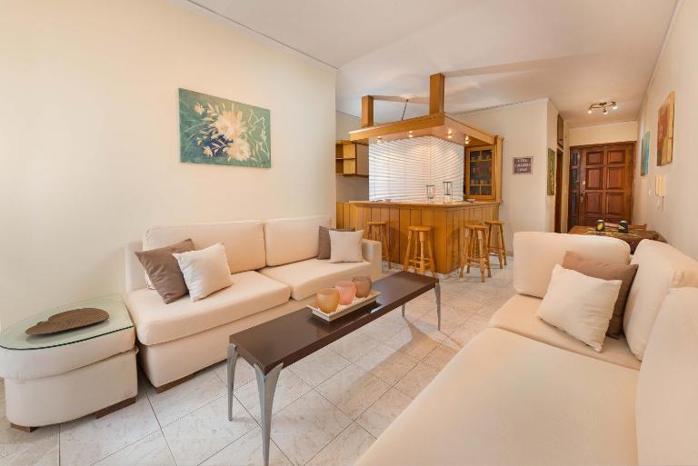Apartment Dream Holidays - 500 meters to beach - B&B Ialysós